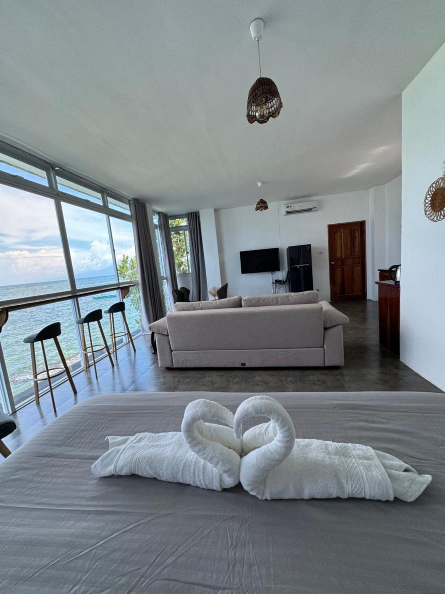 Cocorico Siquijor Apartment San Juan  Ngoại thất bức ảnh